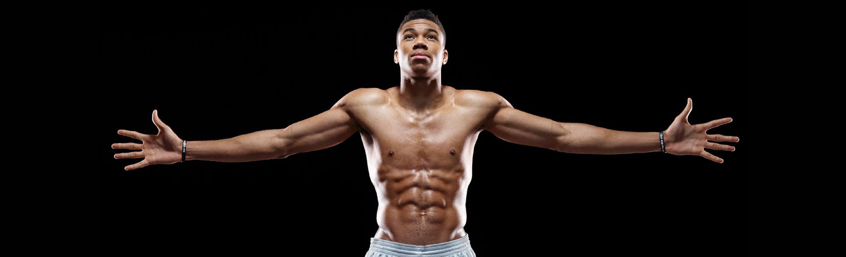 Яннис Адетокумбо (Giannis Antetokounmpo)