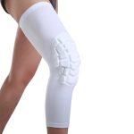 Наколенник с защитой белый