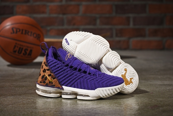 lebron 16 court king purple